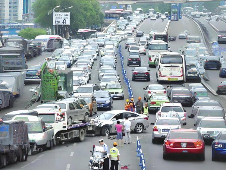 AI 能否成為物流運(yùn)輸擺脫交通擁堵延誤“噩夢(mèng)”的救星？