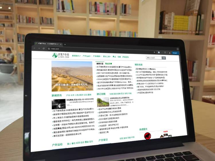 手工羽毛扇網(wǎng)站如何憑借傳統(tǒng)工藝傳承擴大流量？同行都是怎么做的？